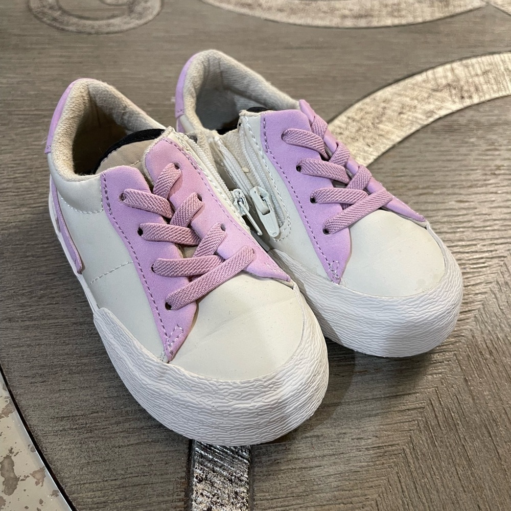 Zara baby sneaker